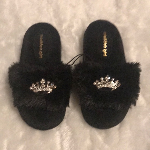 Madden girl - Picture 1 of 4